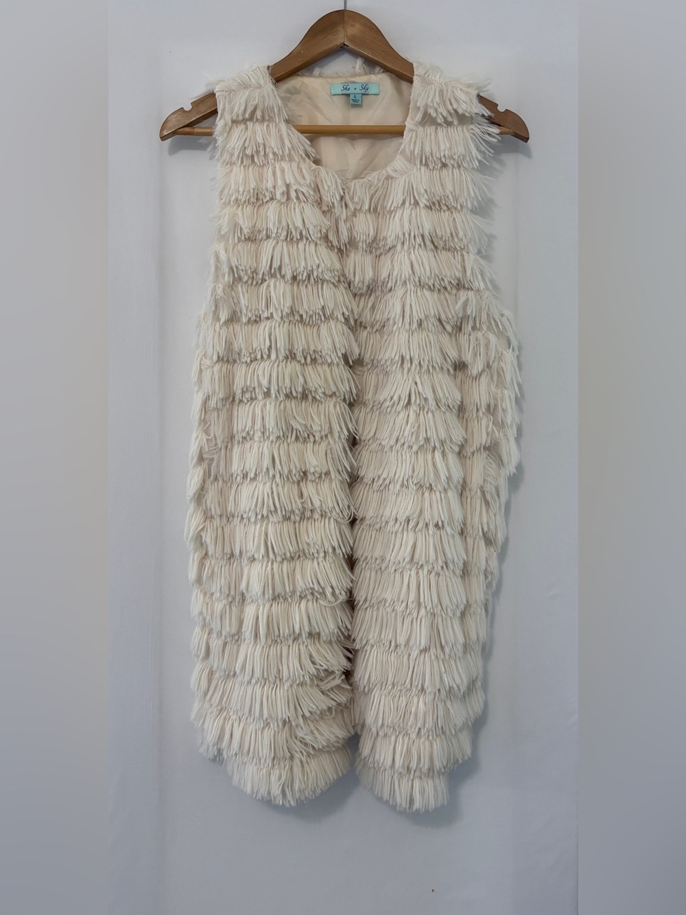 She + Sky Cream Layered Fringe Throw